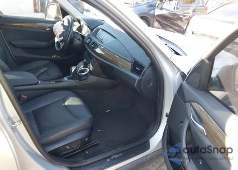 2014 BMW X1 Sdrive28I из США, поврежденный, VIN WBAVM1C57EVW55285